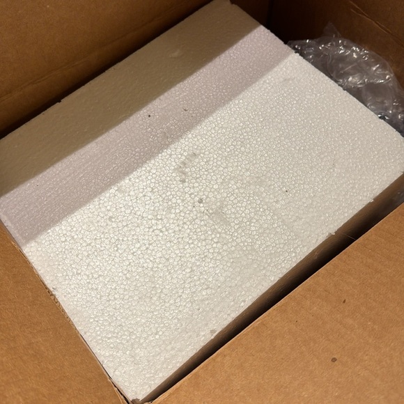 New HomeWorx by Slatkin + Co. Patriotic Hurricane - Picture 4 of 5